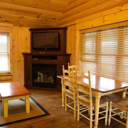 Lake Parlin Lodge & Cabins West Forks Buitenkant foto