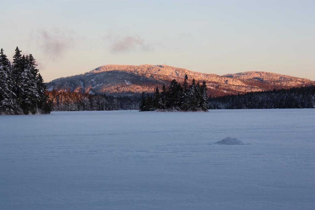 Lake Parlin Lodge & Cabins West Forks Buitenkant foto
