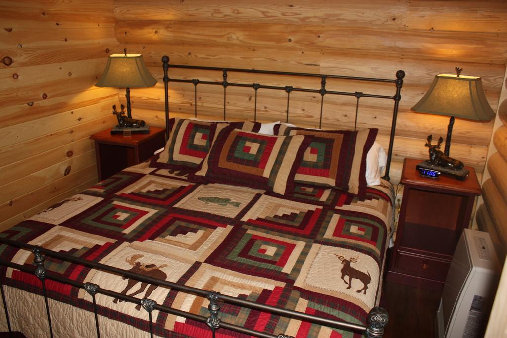 Lake Parlin Lodge & Cabins West Forks Kamer foto