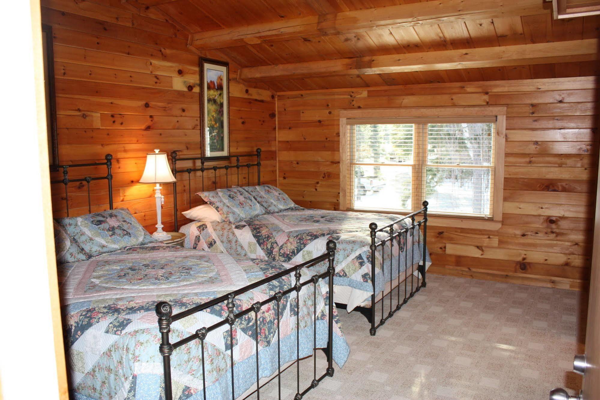 Lake Parlin Lodge & Cabins West Forks Buitenkant foto